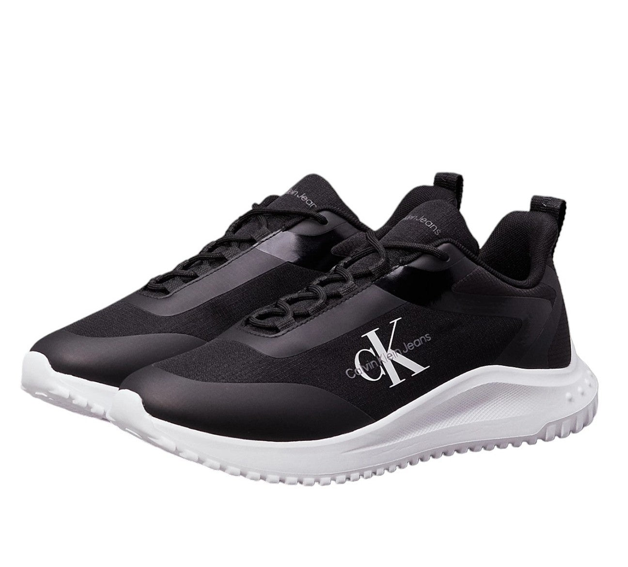 Calvin Klein Eva Runner Low Lace - White/Silver - Black (YW0YW02080-01V) ULTIMOS PARES.